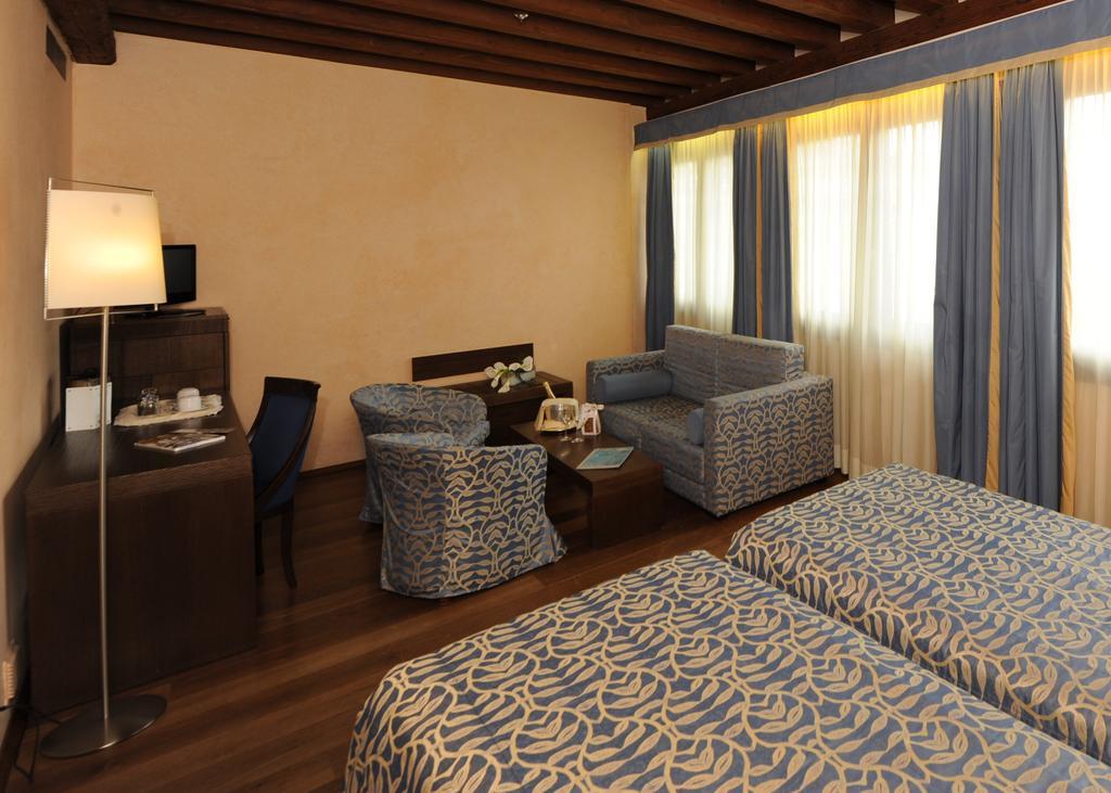 Palazzo Selvadego Hotel Венеция Екстериор снимка