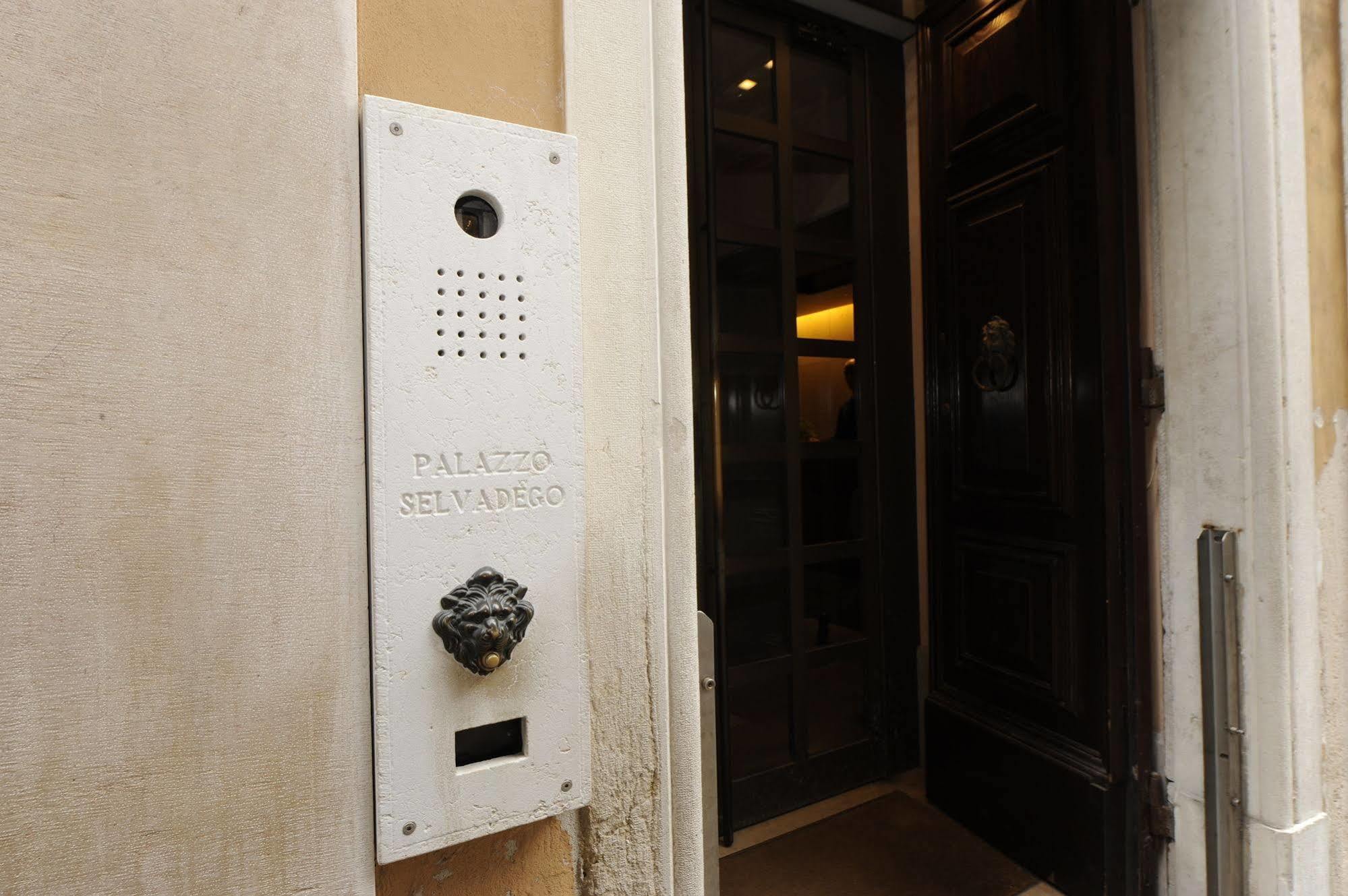 Palazzo Selvadego Hotel Венеция Екстериор снимка