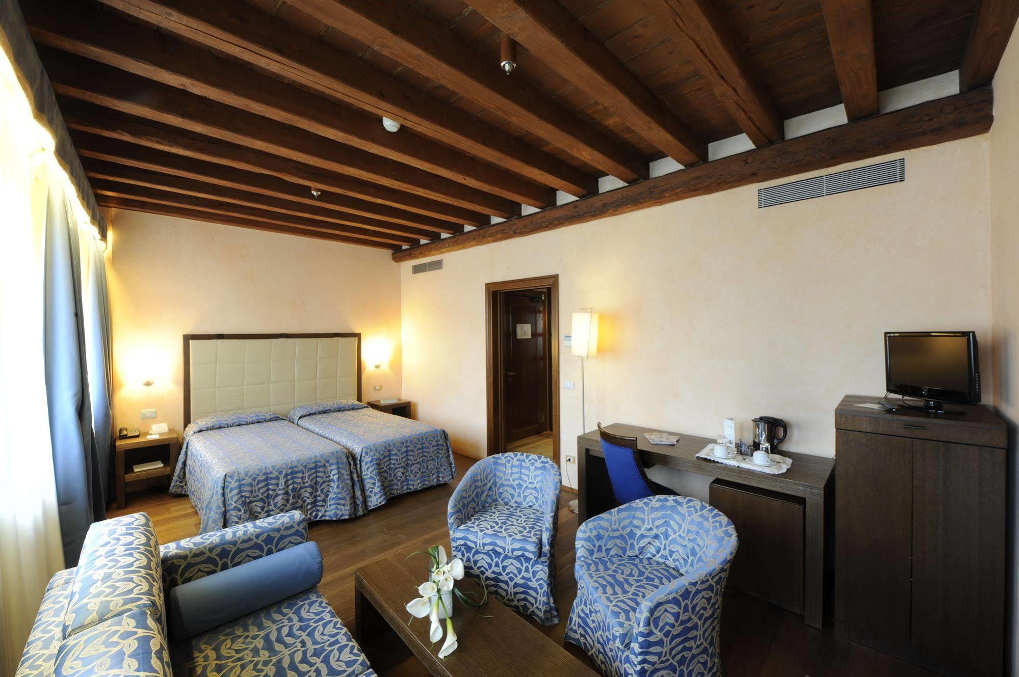 Palazzo Selvadego Hotel Венеция Екстериор снимка